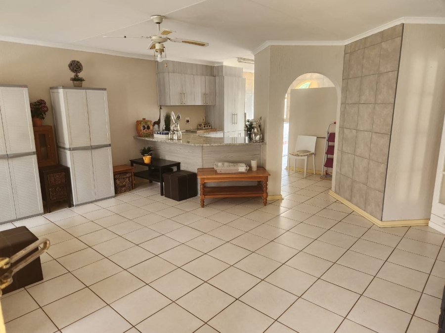 2 Bedroom Property for Sale in Heuwelsig Free State